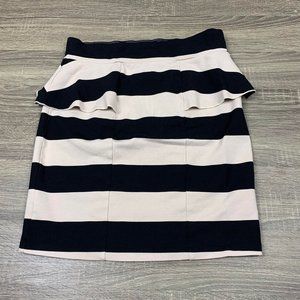 Kensie Size S Black Beige Striped Peplum Ruffle Stretch Knit Skirt